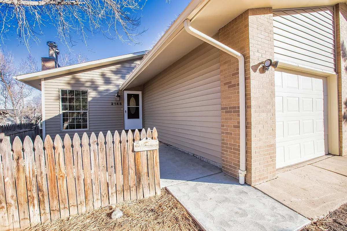 Front Patio - 2145 Broadmoor Road Cir