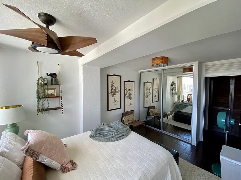 1415 Victoria St #1516 — Photo 5