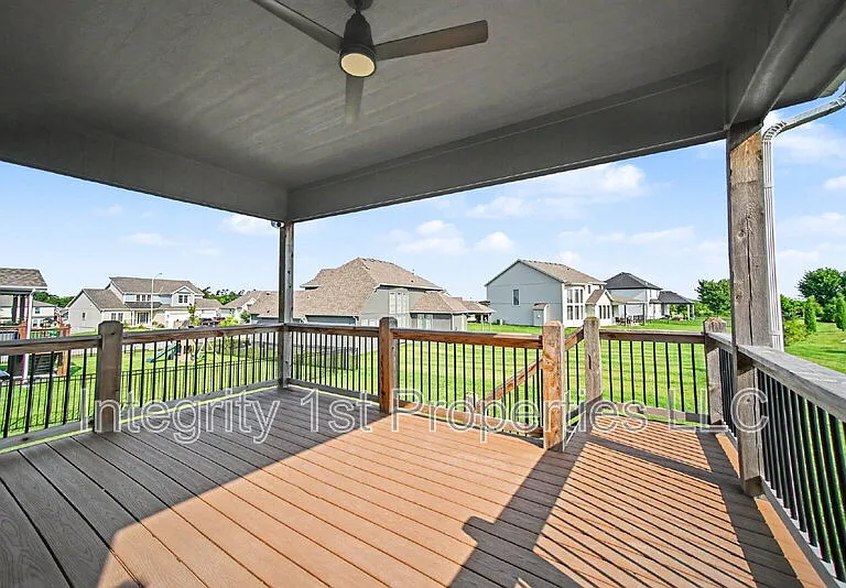 1304 NW 107th Ter — Photo 26