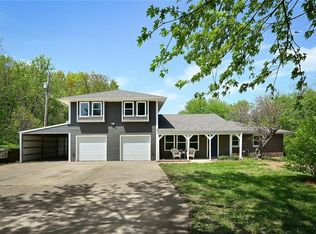 9340 Nelson Ln, Kansas City, KS 66109
