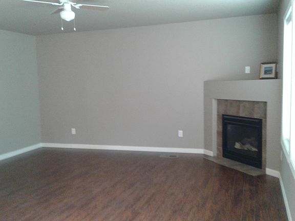 4th image of 3351 Bali St NE