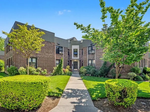 22-39 78th Street image 1 of 13