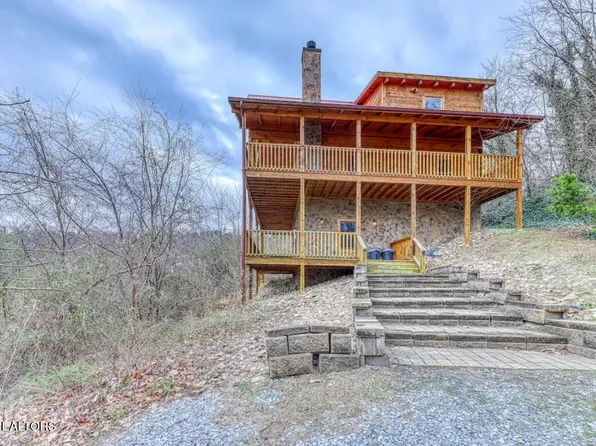 2149 Rising Fawn Way, Sevierville, TN 37876