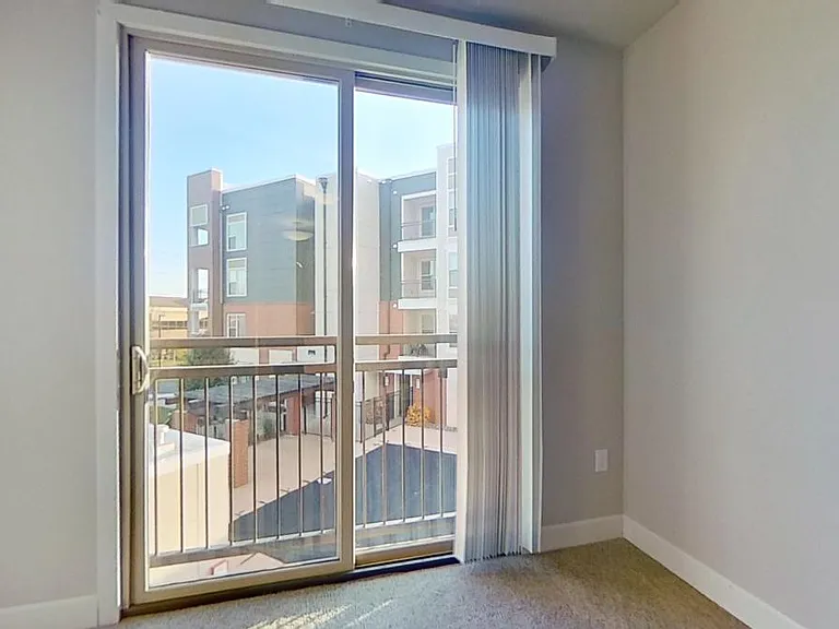 The Vue at Creve Coeur Apartments — Photo 48