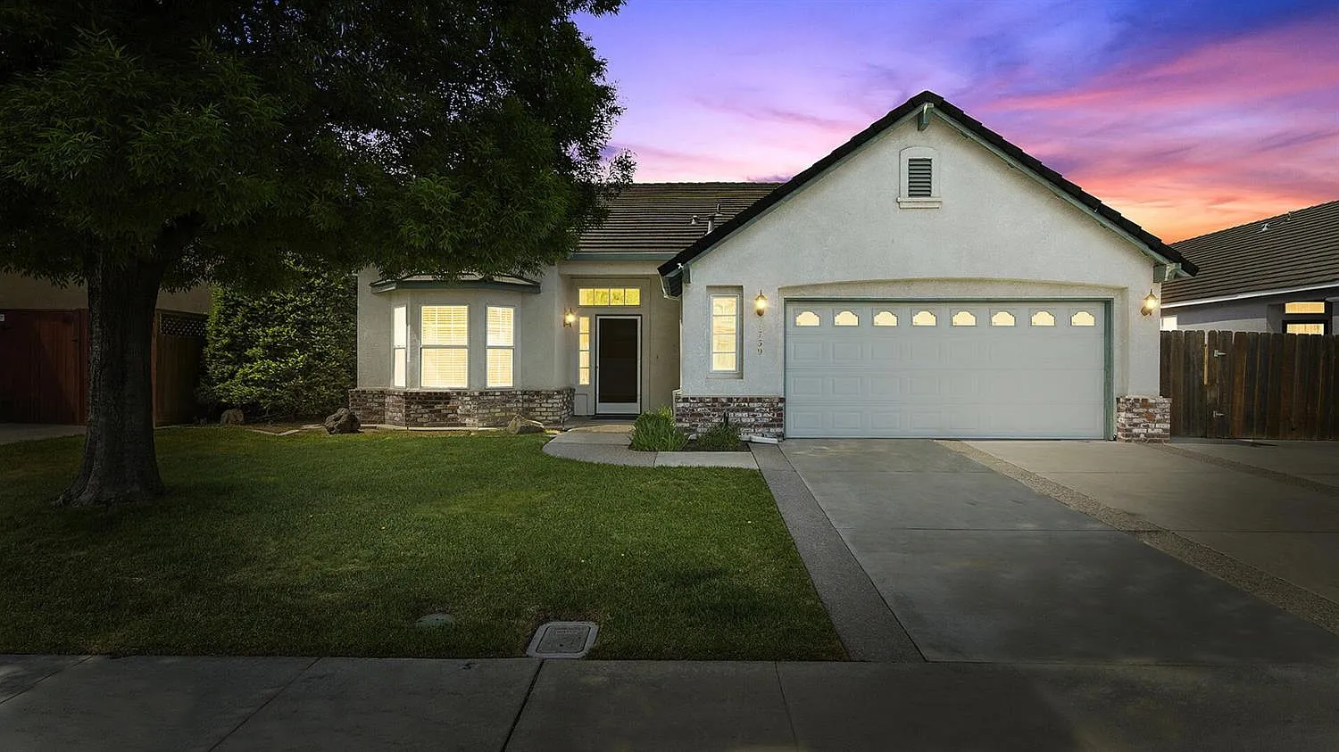 1739 Bolton Ln photo 1