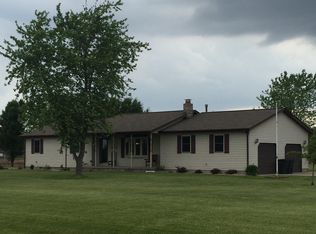 639 Red Stripe Rd, Sandoval, IL 62882