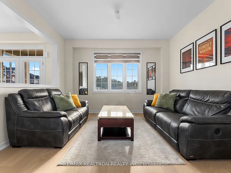 2 Heather Fullerton Ave — Photo 13