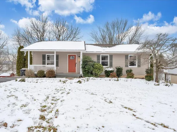 4753 Lantern St, Roanoke, VA 24019