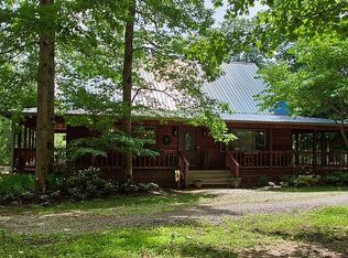 270 Maggie Valley Dr, Jamestown, TN 38556
