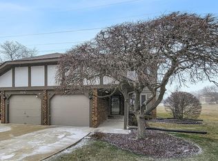 8238 Stonehenge Dr #8238, Orland Park, IL 60462