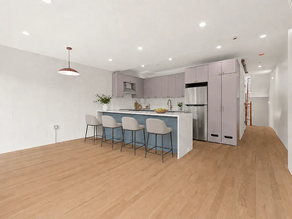 450 Bergen St #3