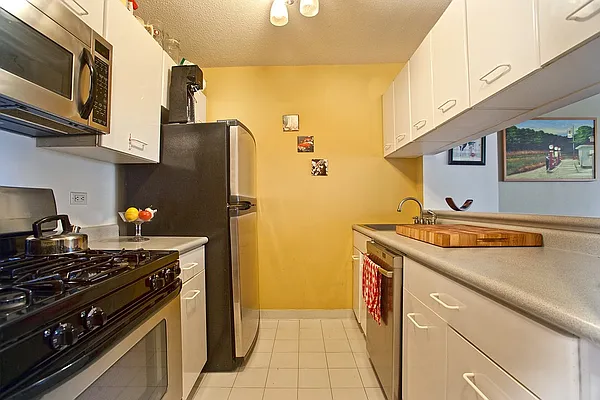 Rented by LG Fairmont Group | media 6