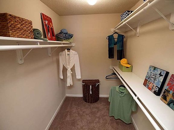 3rd image of 565 8th Ln APT 103