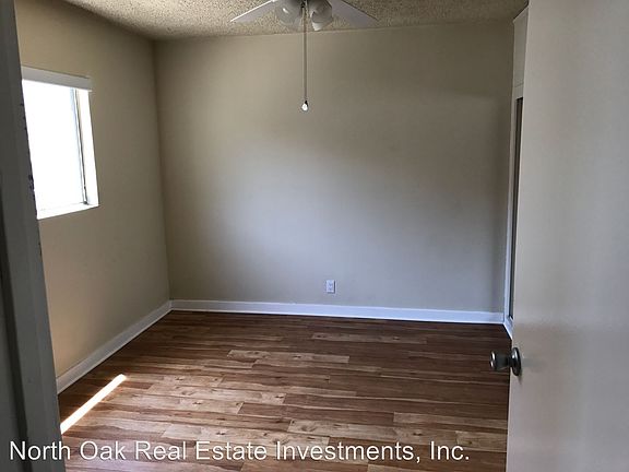 5th image of 12211 Vanowen St APT I