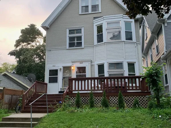 2817 N Cramer St, Milwaukee, WI 53211