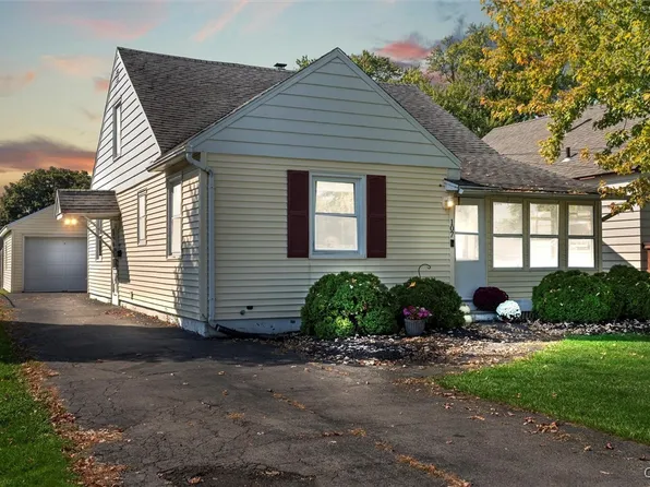 107 Fairmount Ave, Liverpool, NY 13088