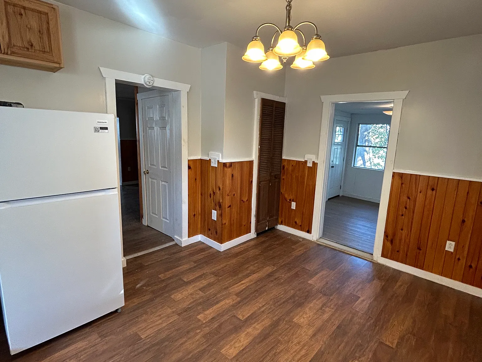 3 bed, 1512 sqft, $1,400 — Photo 2
