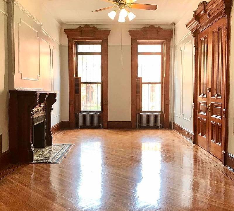 1st image of 128 Mac Donough St #2