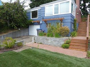 3114 11th St, Bremerton, WA 98312