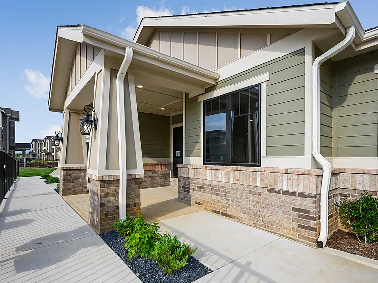 Shannon Creek Apartments — Photo 17