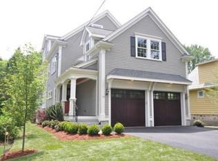 14 Middle St, Lexington, MA 02421