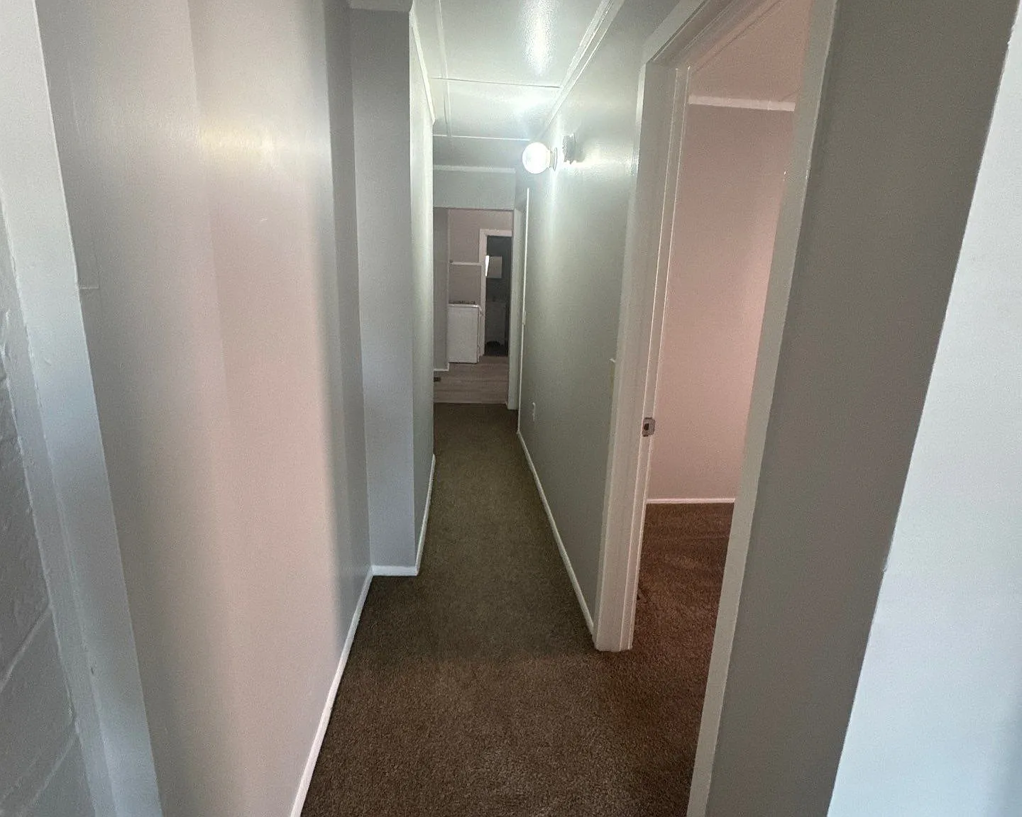 2 bed, $1,100 — Photo 3