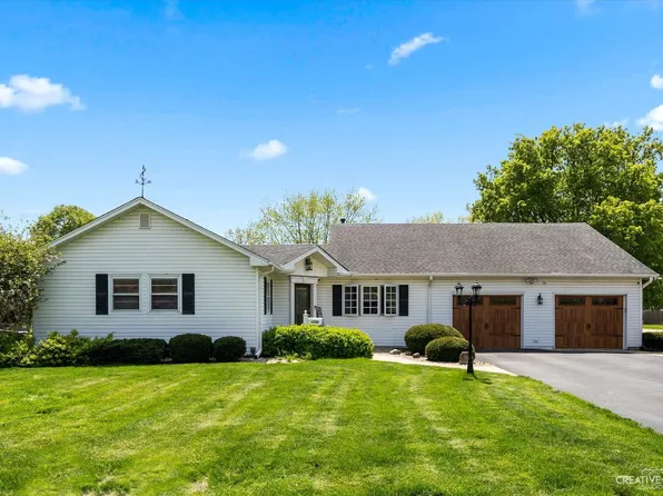 1740 W Downer Pl, Aurora, IL 60506