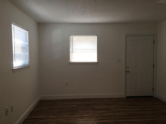 5th image of 1411 29th St APT D