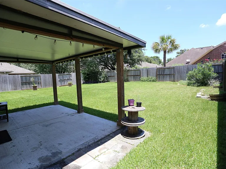 3327 Summerwood Ln — Photo 31