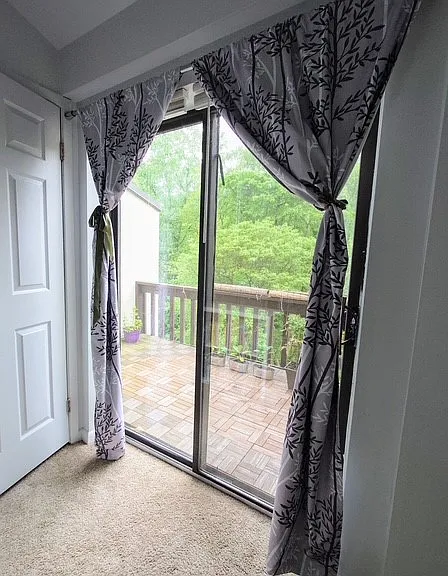 352 N Greeley Ave — Photo 10