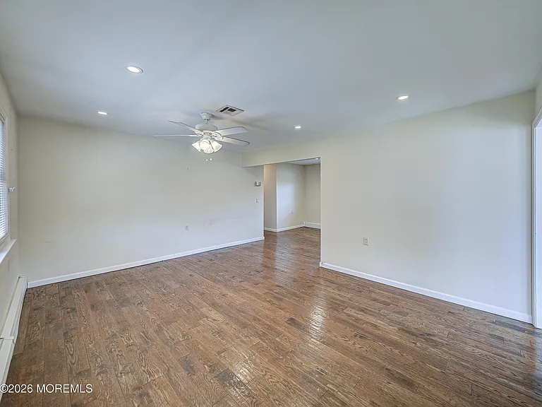 59 Guadeloupe Dr — Photo 6