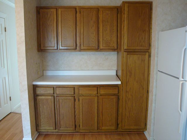 1st image of 109-55 Oakmont Dr