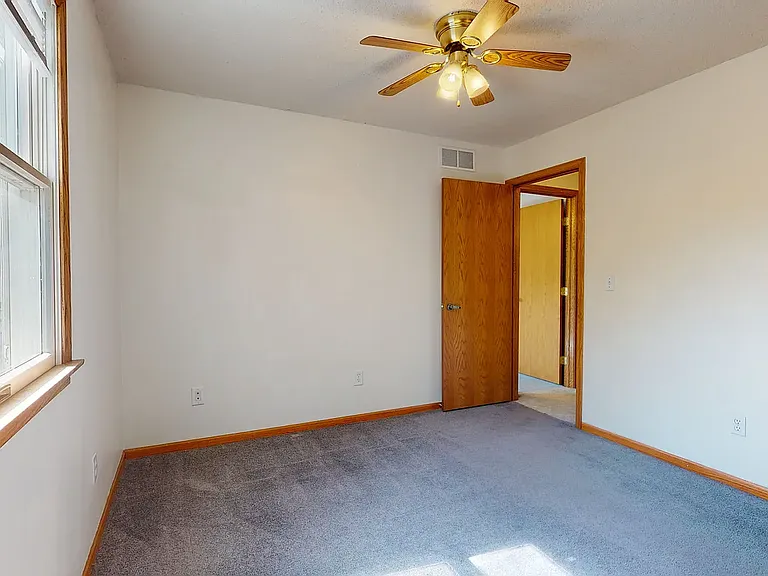 1211 Vista View Ct — Photo 24