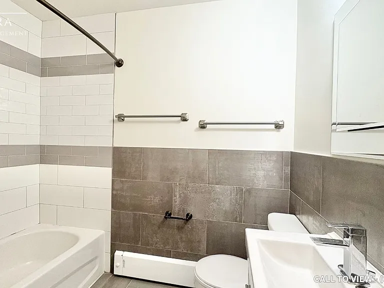 359 Elgin Ct #4 — Photo 7