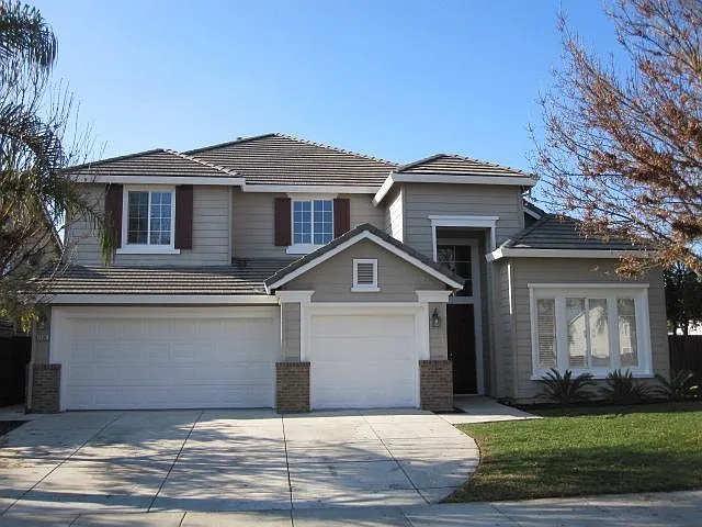 2131 Erie Ct photo 1