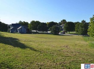 4641 Eagle Ridge Rd, Lincoln, NE 68516