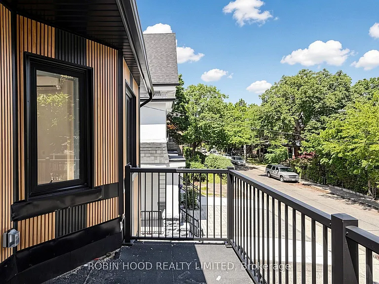 24 Callender St #3 — Photo 10