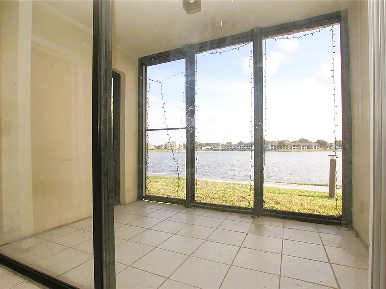 217 Lake Pointe Dr #107 — Photo 13