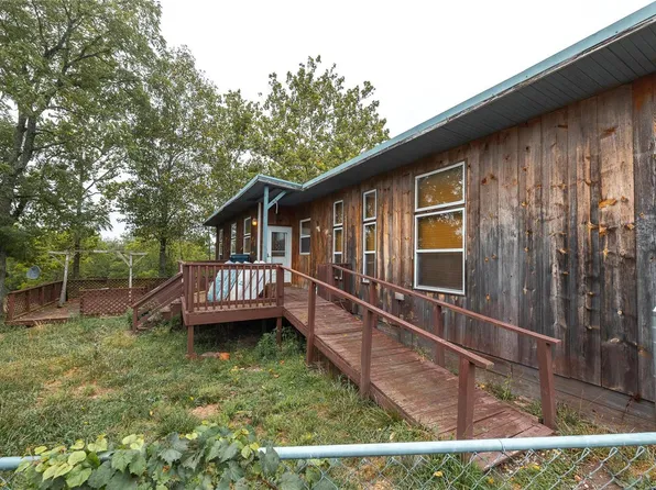 18262 Highway H, Houston, MO 65483