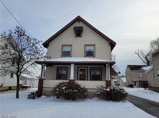 82 Wilson St, Struthers, OH 44471