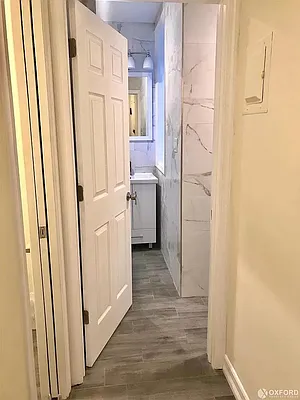 Rented by Oxford Property Group | media 75