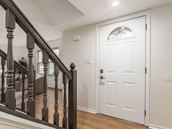 4th image of 3873 Tweedsmuir Dr