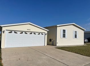 4932 Colonial Dr, Monee, IL 60449