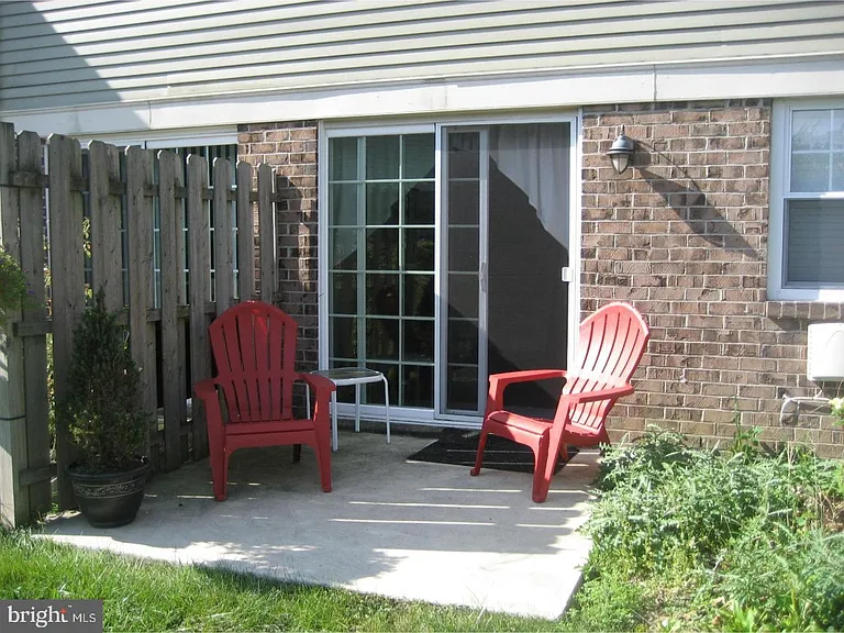 45 Winston Ct — Photo 23