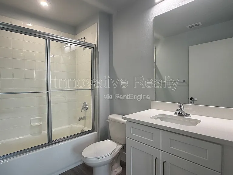 2240 Florida Dr #203 — Photo 5