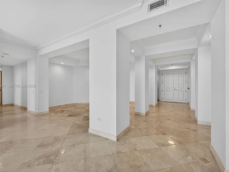 808 Brickell Key Dr #3304 — Photo 18