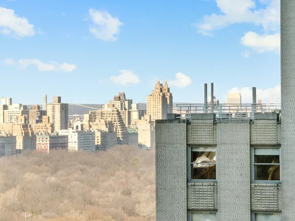 721 5th Avenue image 8 of 17