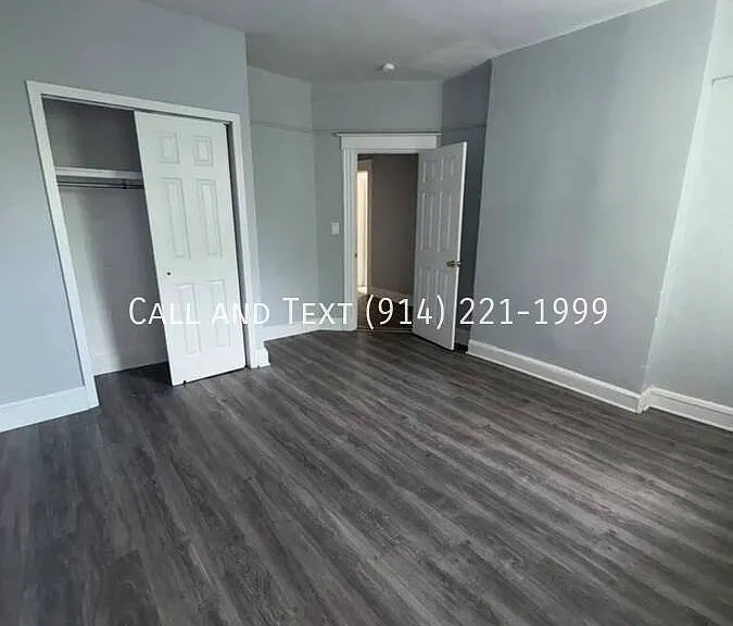 127 Stanley Ave — Photo 1