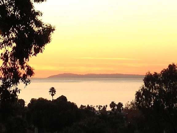 CATALINA ISLAND VIEWS FROM THIS ENTIRE LOWER LEVEL OF HOUSE
