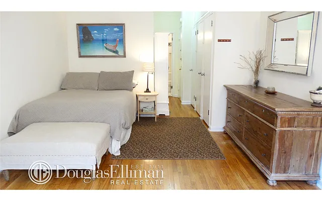 Rented by Douglas Elliman | media 13